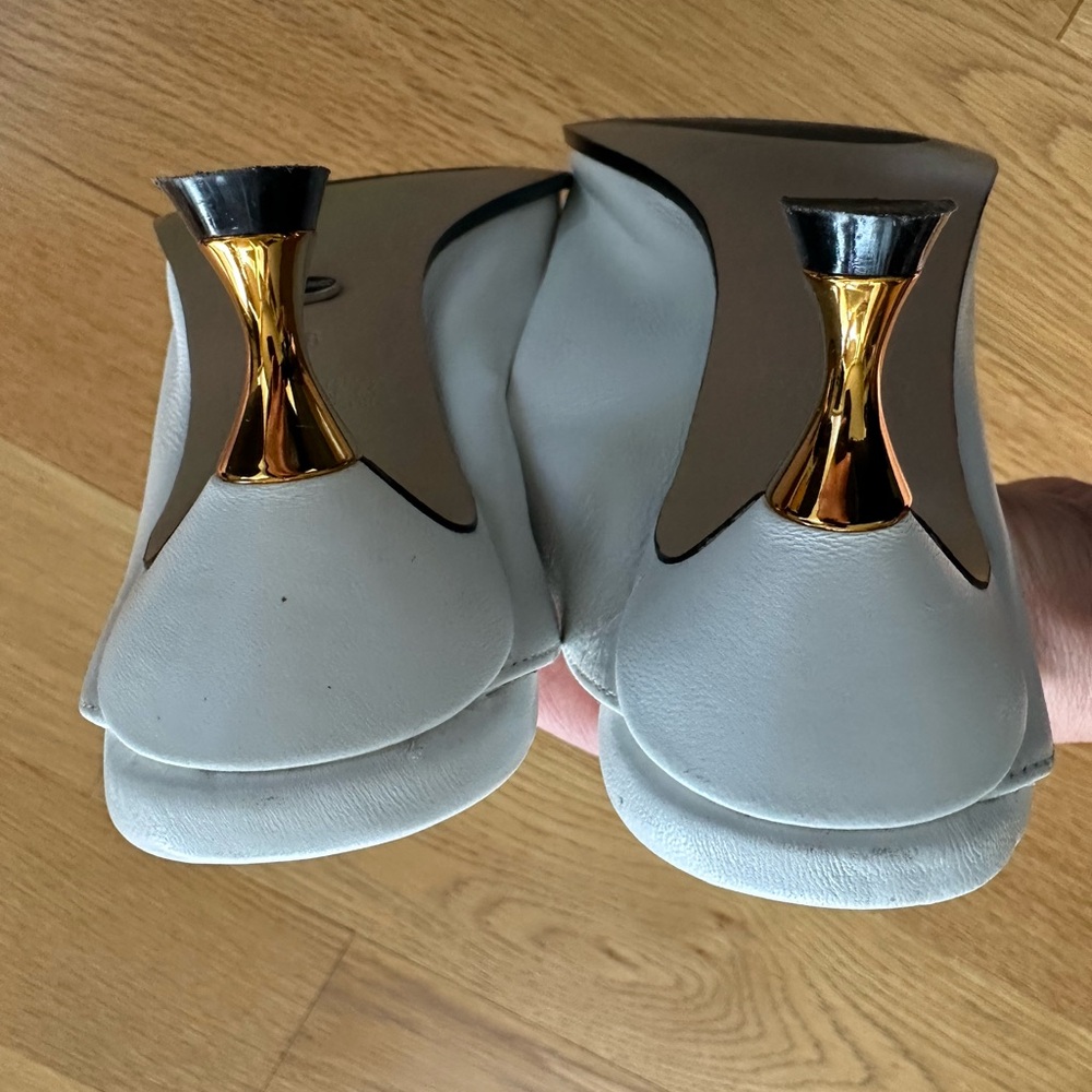 Tony Bianco White Leather Slide Sandals - Picture 3 of 7